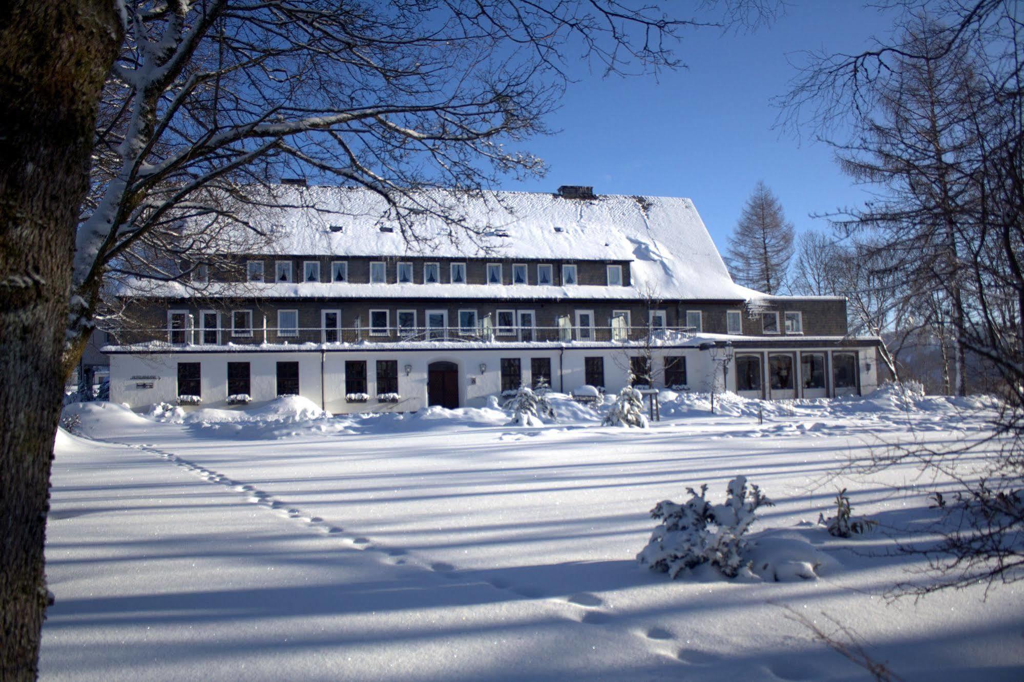 Berghotel Hoher Knochen Winterberg Esterno foto